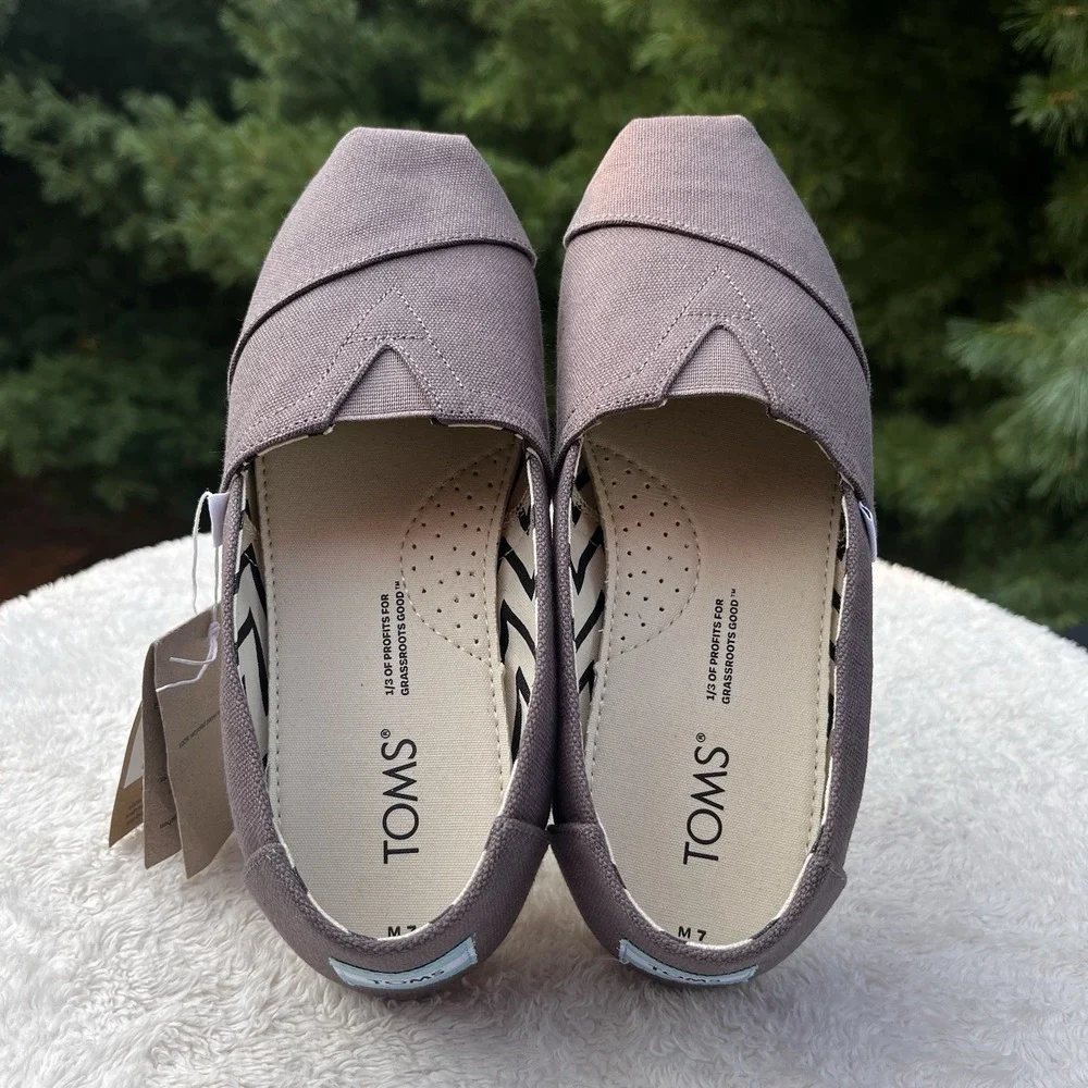 TOMS Alpargata Slip-on Canvas Shoes Mens Size 7 | 39 Ash Gray Brown New w Tags